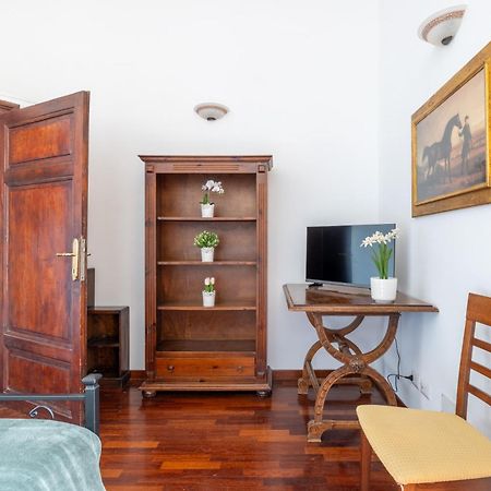 Luxury Apartment In The Heart Of Rome - Near Metro A And B Екстер'єр фото