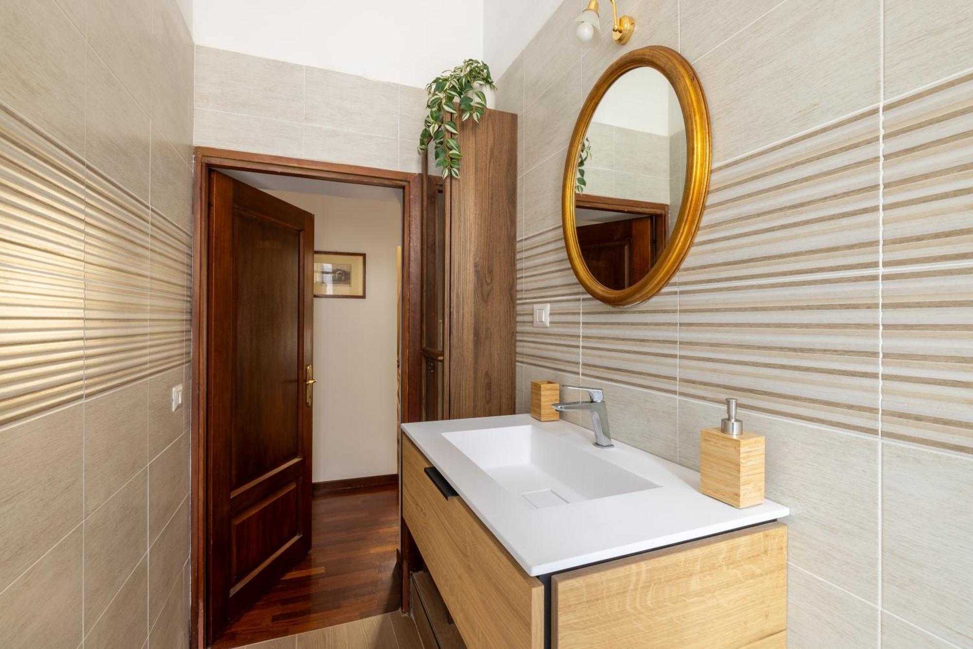 Luxury Apartment In The Heart Of Rome - Near Metro A And B Екстер'єр фото