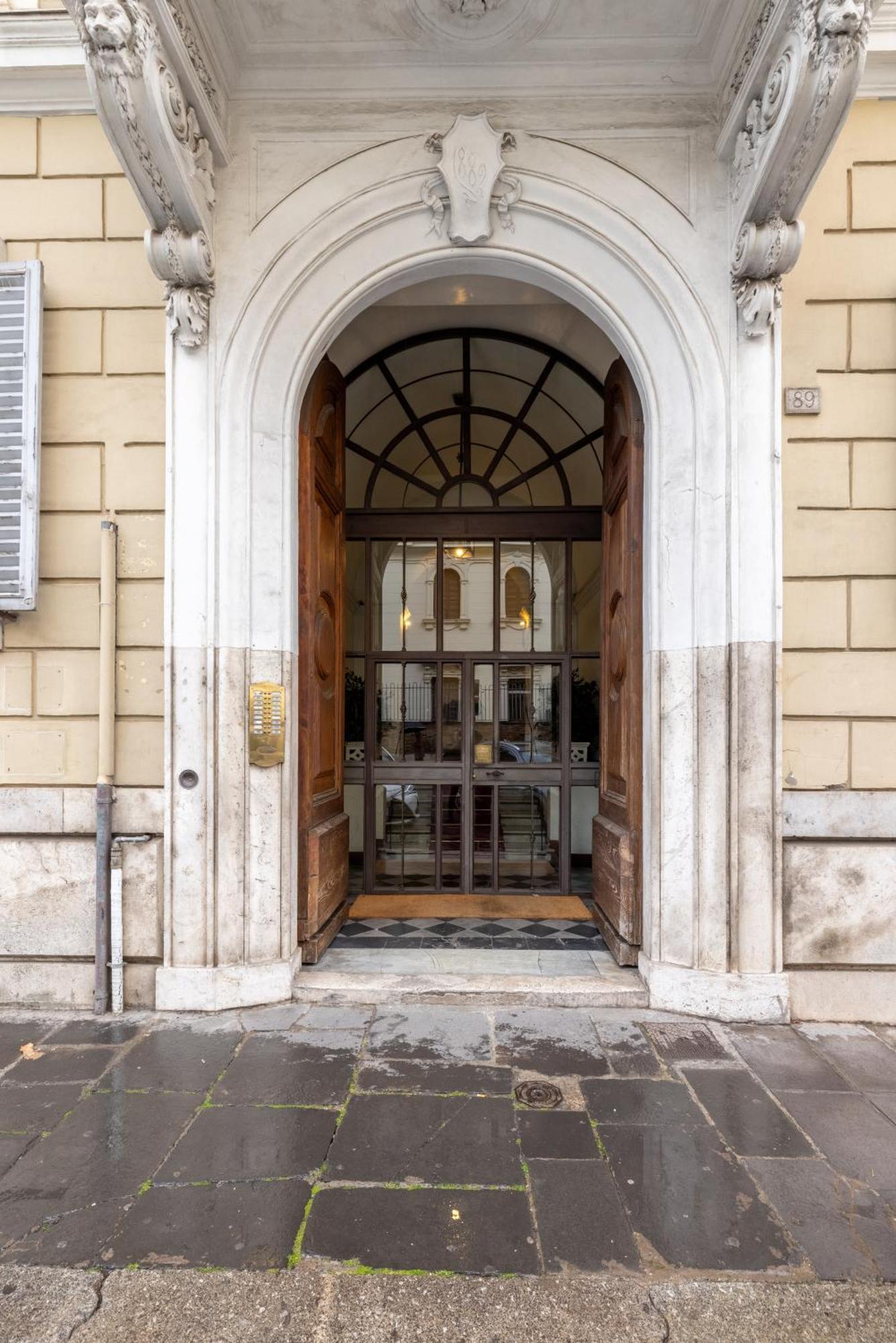 Luxury Apartment In The Heart Of Rome - Near Metro A And B Екстер'єр фото